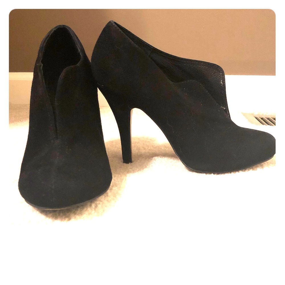 Black Boot like Pumps